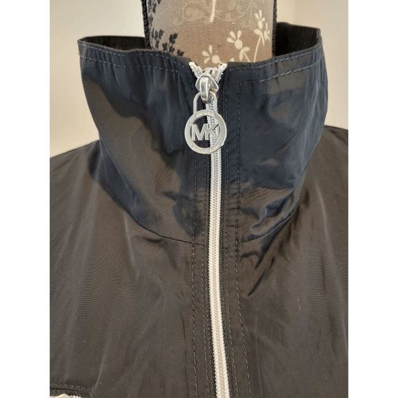 Michael Kors Women’s Packable Full Zip Outerwear Rain Jacket - Picture 3 of 8